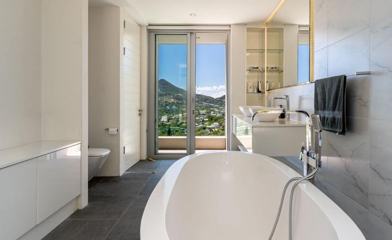 5 Bedroom Property for Sale in Hout Bay Western Cape